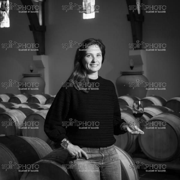 France, Gironde, Saint-Etienne-de-Lisse, Caroline Teycheney, Château Fleur de Lisse, Vignobles Jade, Saint-Emilion Grand Cru, Vignoble Bordelais (220427_Cephas_24.jpg)