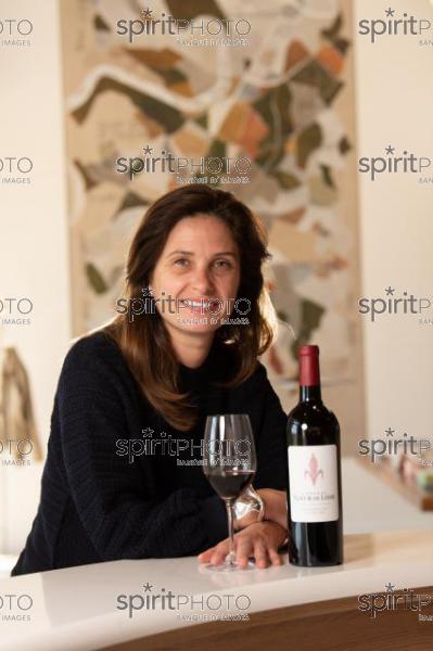 France, Gironde, Saint-Etienne-de-Lisse, Caroline Teycheney, Château Fleur de Lisse, Vignobles Jade, Saint-Emilion Grand Cru, Vignoble Bordelais (220427_Cephas_5.jpg)