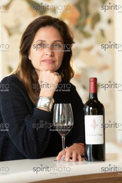 France, Gironde, Saint-Etienne-de-Lisse, Caroline Teycheney, Château Fleur de Lisse, Vignobles Jade, Saint-Emilion Grand Cru, Vignoble Bordelais (220427_Cephas_6.jpg)