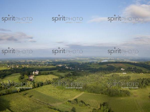 Aerial view of campaign landscape in the French countryside, Gironde (BWP_00089.jpg)