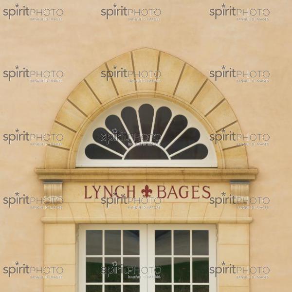 FRANCE, GIRONDE, PAUILLAC, CHATEAU LYNCH-BAGES, ARCHITECTE AMÃ‰RICAIN CHIEN CHUNG PEI, GRAND CRU CLASSE PAUILLAC, MEDOC, VIGNOBLE BORDELAIS (Cephas_220413_7.jpg)