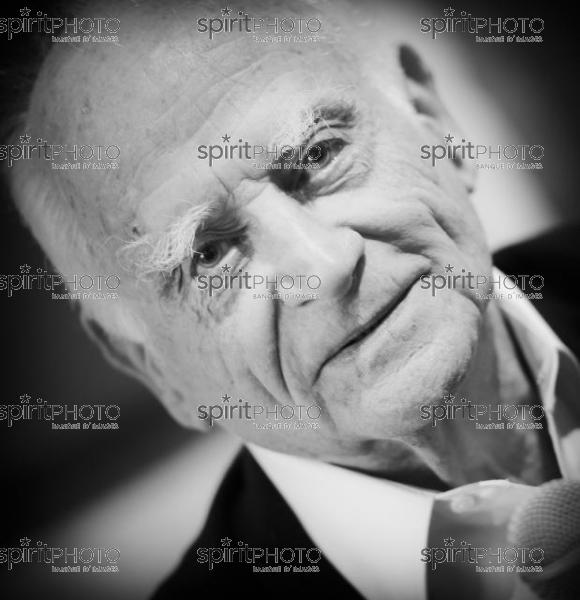 Michel Serres - Philosophe (JBNADEAU_00287-2.jpg)