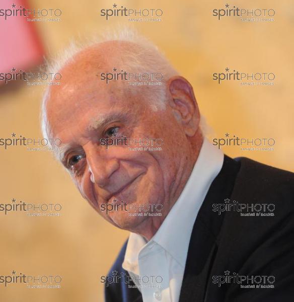 Michel Serres - Philosophe (JBNADEAU_00296.jpg)