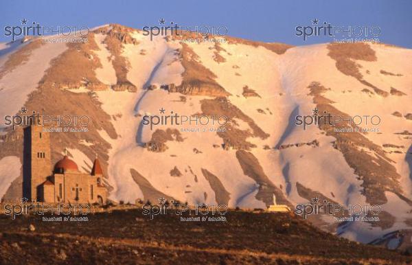 Liban-Eglise Maronite vers Bcharr (JBNADEAU_00577.jpg)