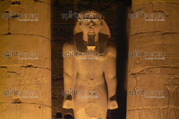 Egypte-Temple de Louxor (JBNADEAU_00704.jpg)