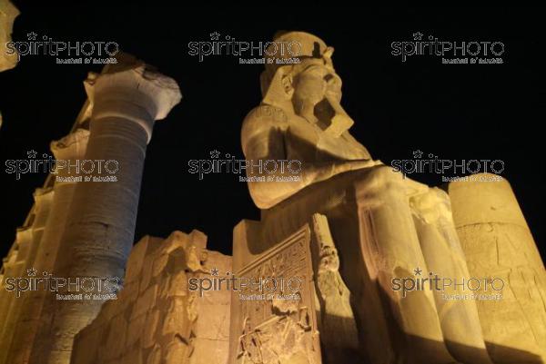 Egypte-Temple de Louxor (JBNADEAU_00706.jpg)