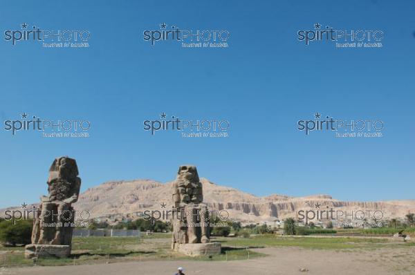 Egypte-Colosse de Memmon (JBNADEAU_00714.jpg)