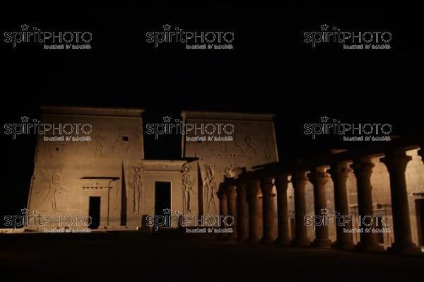 Egypte-Temple de Philae (JBNADEAU_00719.jpg)