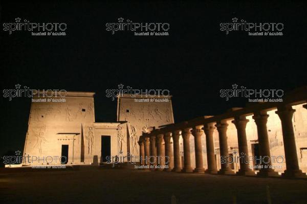 Egypte-Temple de Philae (JBNADEAU_00720.jpg)