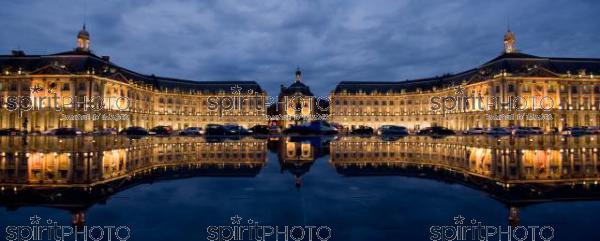 Place de la Bourse - Bordeaux (JBNADEAU_01210.jpg)