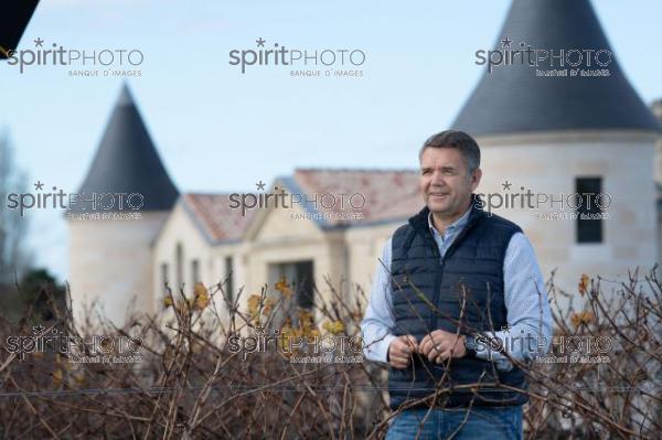 GIRONDE (33), SAINT-ESTEPHE, PORTRAIT DE PASCAL FRICARD CHÂTEAU TOUR SAINT FORT, AOC MEDOC, SAINT-ESTEPHE, VIGNOBLE BORDELAIS // FRANCE, GIRONDE (33), SAINT-ESTEPHE, PORTRAIT OF PASCAL FRICARD CHÂTEAU TOUR SAINT FORT, AOC MEDOC, SAINT-ESTEPHE, BORDEAUX VINEYARD (JBN_4567.jpg)