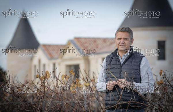 GIRONDE (33), SAINT-ESTEPHE, PORTRAIT DE PASCAL FRICARD CHÂTEAU TOUR SAINT FORT, AOC MEDOC, SAINT-ESTEPHE, VIGNOBLE BORDELAIS // FRANCE, GIRONDE (33), SAINT-ESTEPHE, PORTRAIT OF PASCAL FRICARD CHÂTEAU TOUR SAINT FORT, AOC MEDOC, SAINT-ESTEPHE, BORDEAUX VINEYARD (JBN_4569.jpg)