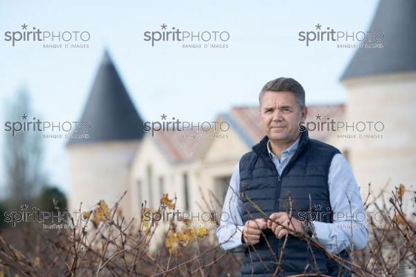 GIRONDE (33), SAINT-ESTEPHE, PORTRAIT DE PASCAL FRICARD CHÂTEAU TOUR SAINT FORT, AOC MEDOC, SAINT-ESTEPHE, VIGNOBLE BORDELAIS // FRANCE, GIRONDE (33), SAINT-ESTEPHE, PORTRAIT OF PASCAL FRICARD CHÂTEAU TOUR SAINT FORT, AOC MEDOC, SAINT-ESTEPHE, BORDEAUX VINEYARD (JBN_4571.jpg)